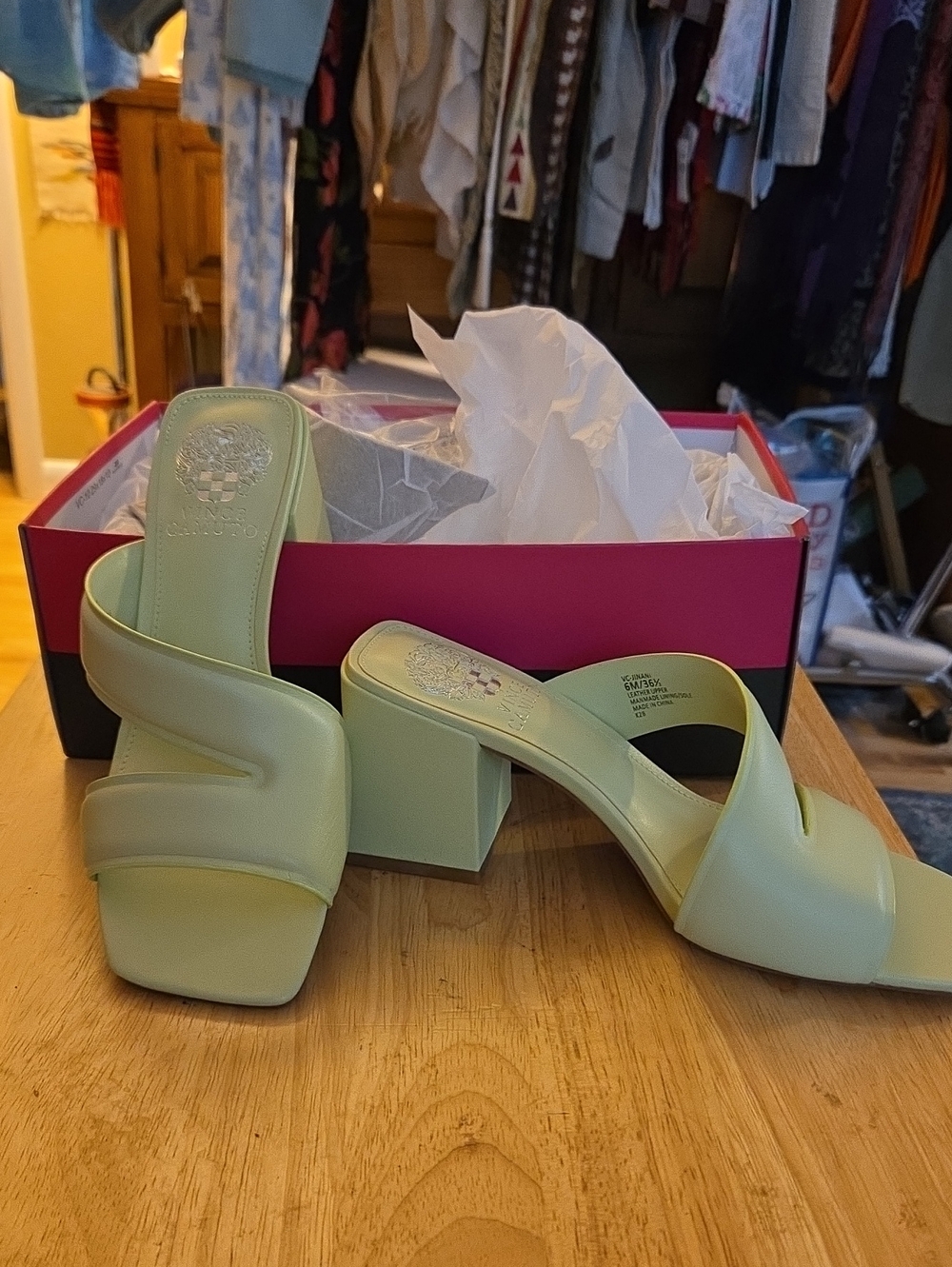 Vince Camuto Light Green Chunky Strap Block Heel Mules Sz 6m